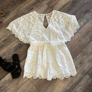 Adorable White Lace Skort